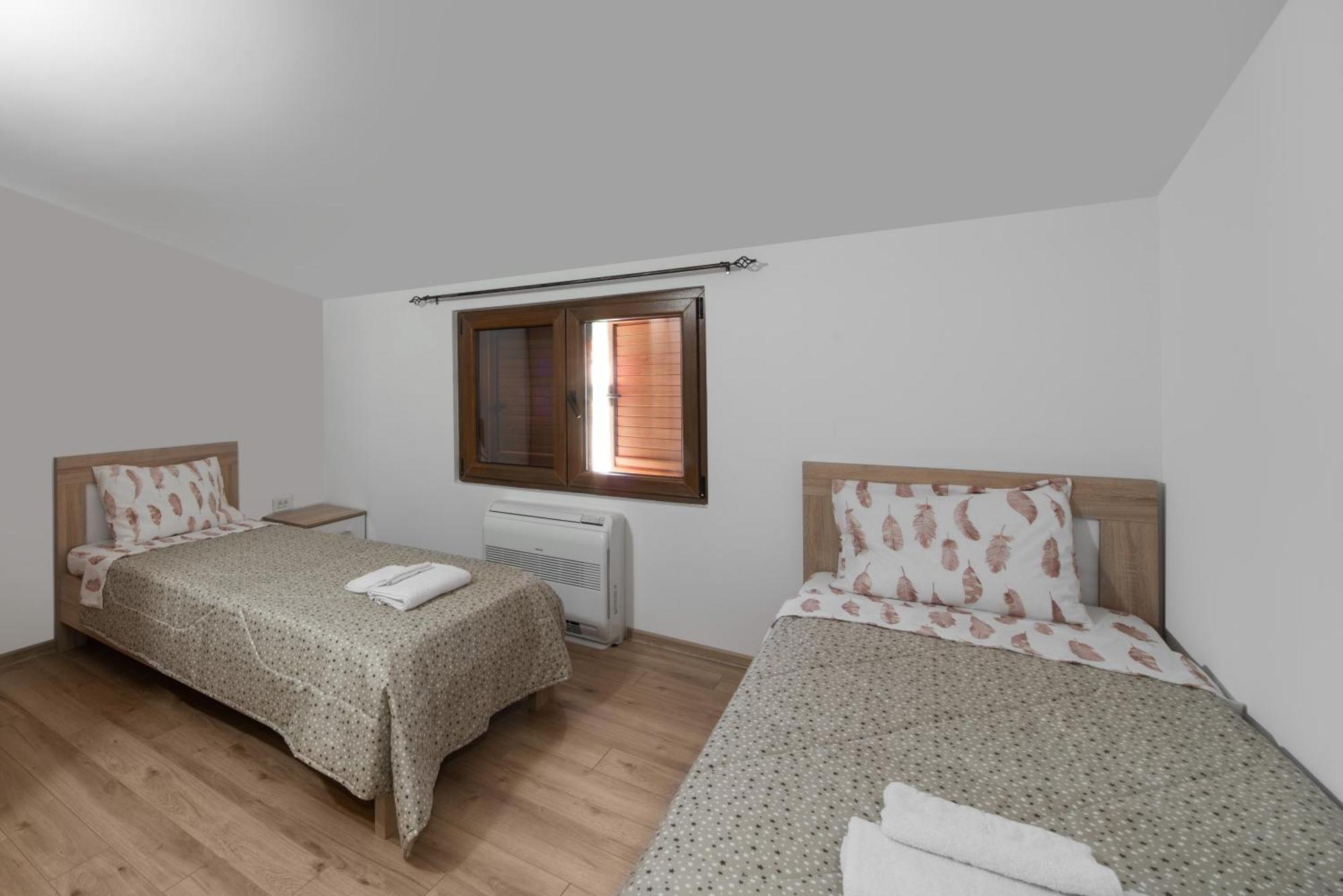 Kasi Apartments Cattaro Esterno foto