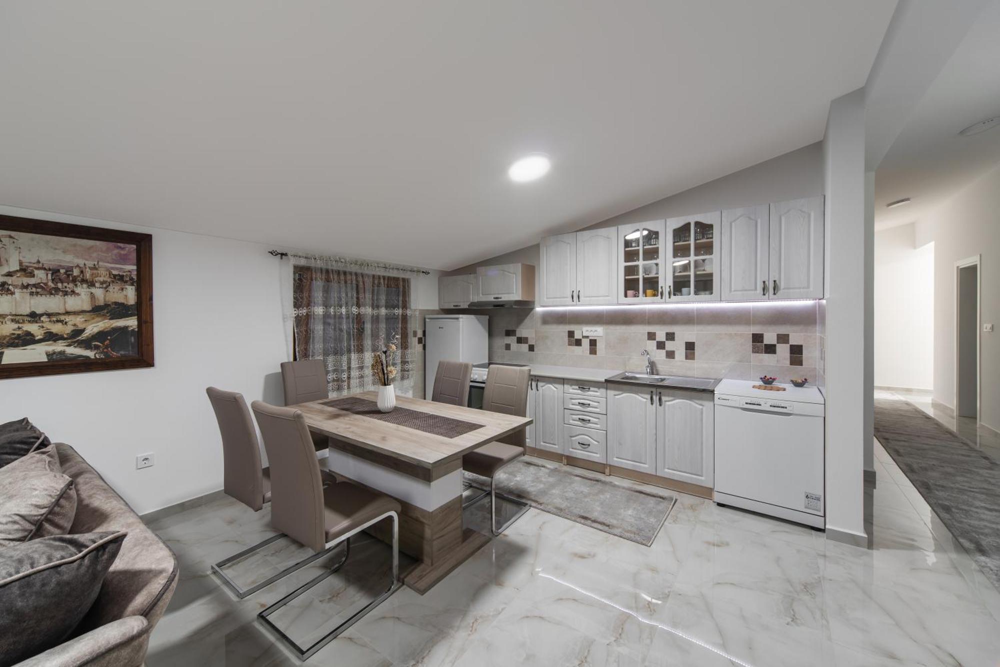 Kasi Apartments Cattaro Esterno foto